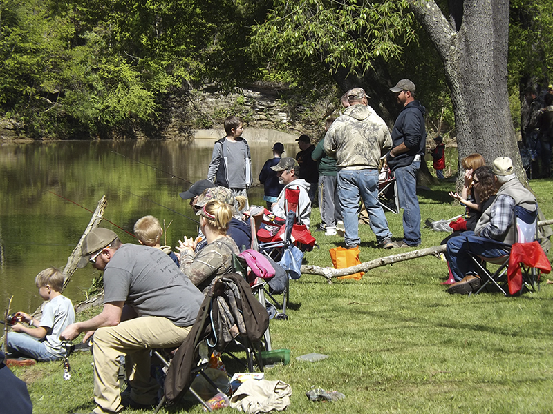 Kids Fishing 1